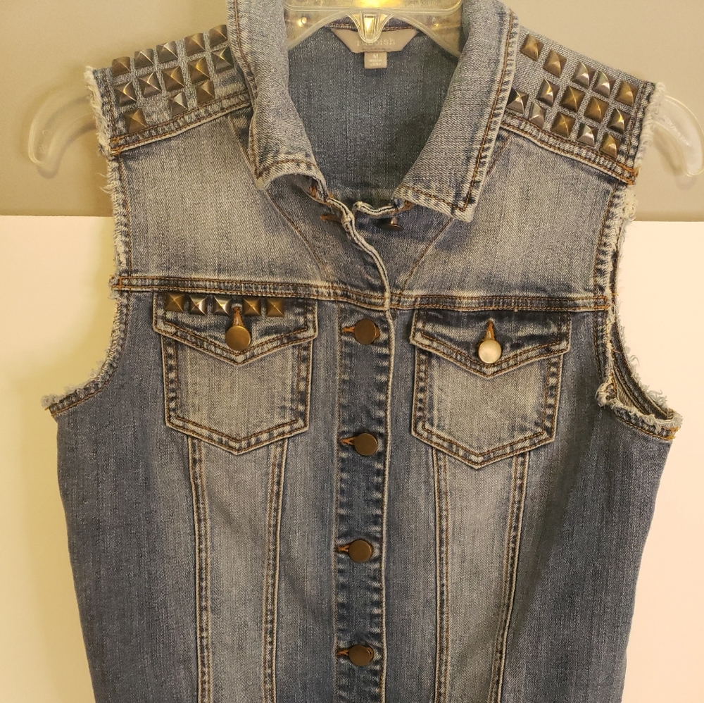 Denim Vest with Studs by Rubbish size Medium